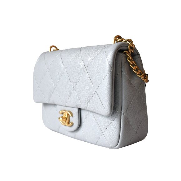 Chanel Caviar Quilted Mini Sweetheart Flap Bag Gold Hardware Light Grey - Picture 4 of 9